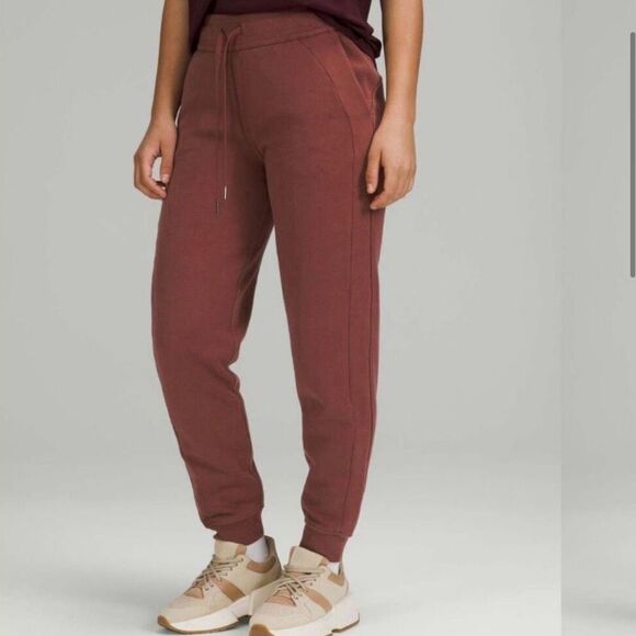 lululemon athletica Pants - Lululemon Scuba High Rise Jogger Sweatpants Smokey Red 6